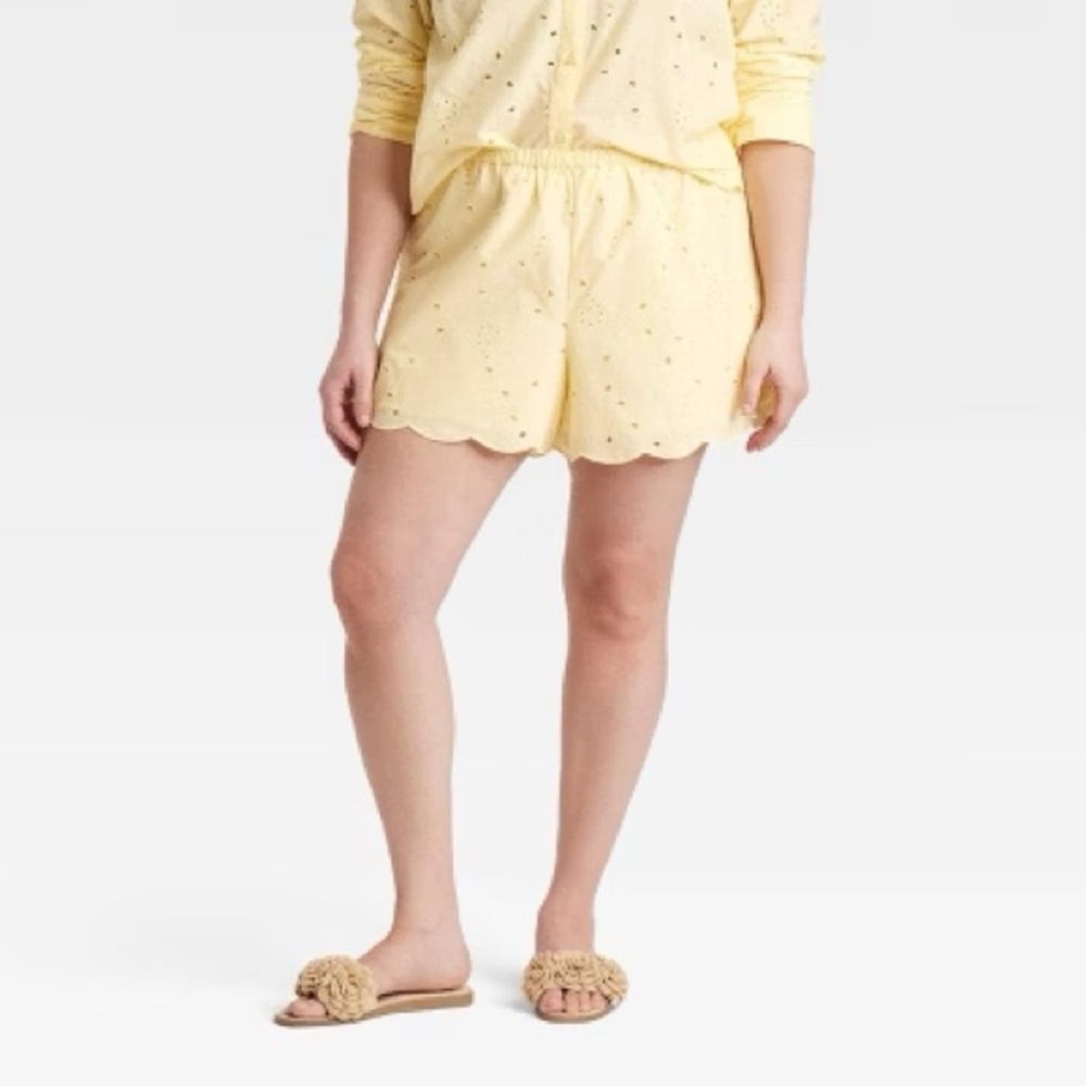 A New Day (XS) Yellow Eyelet Cotton Scalloped Hem Shorts - Butterstick Chic